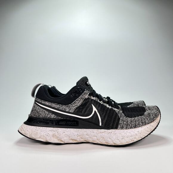 Nike React Infinity Run Flyknit 2 Black Running Shoes CT2357-101 Men's Size 9.5 - Picture 1 of 10